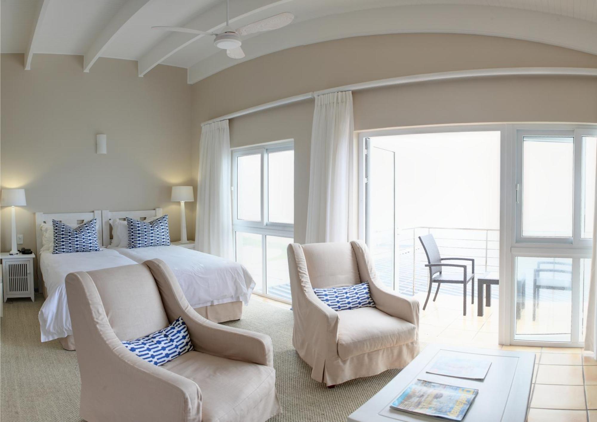 Periwinkle Lodge Guest House Плеттенберг-Бей Экстерьер фото